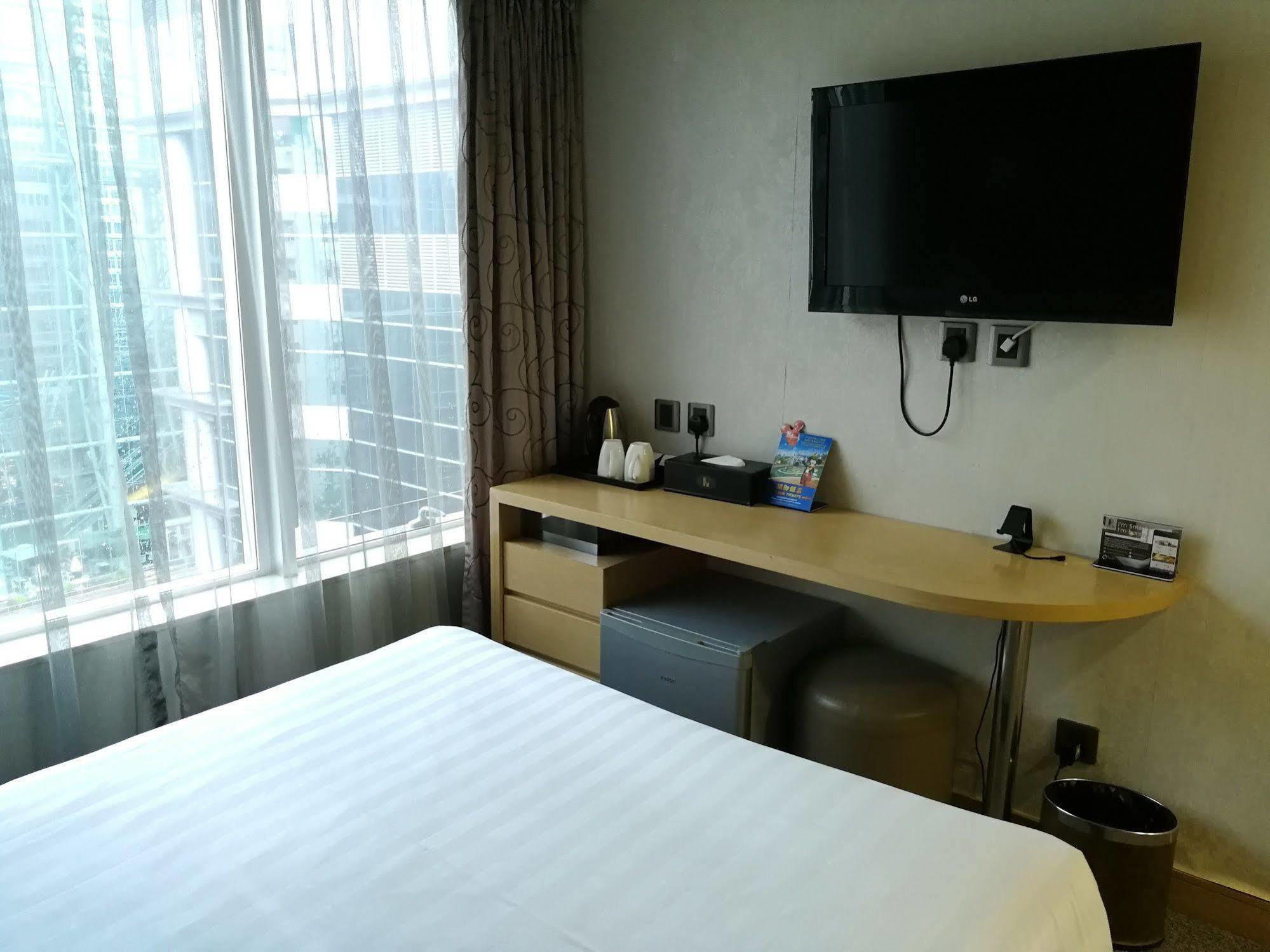 H1 Hotel Хонконг Екстериор снимка
